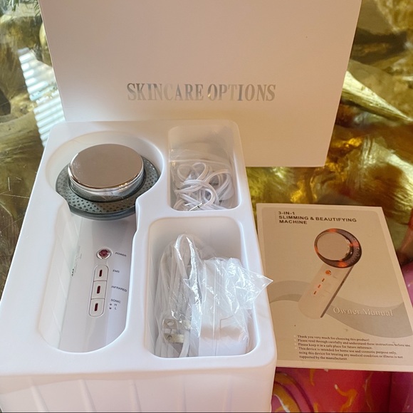 Skincare Options 3-IN-1 Slimming Machine w/ 2 bottles of Spotless Upgrade Gel - Picture 2 of 11